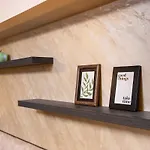 Warm And Spacious 1br - Brownie بلوفديف