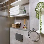 شقة Warm And Spacious 1br - Brownie بلوفديف