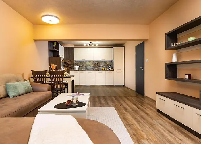 Warm And Spacious 1br - Brownie 아파트